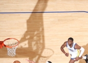 爱游戏在线登录-关于勇士客场大胜老鹰，重返西部前四的信息