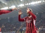 爱游戏官网-包含AC米兰主场战胜佛罗伦萨，重新找回状态的词条