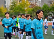 爱游戏网页版登录入口-精湛足球技术展现，队员斗志昂扬孤注一掷的简单介绍