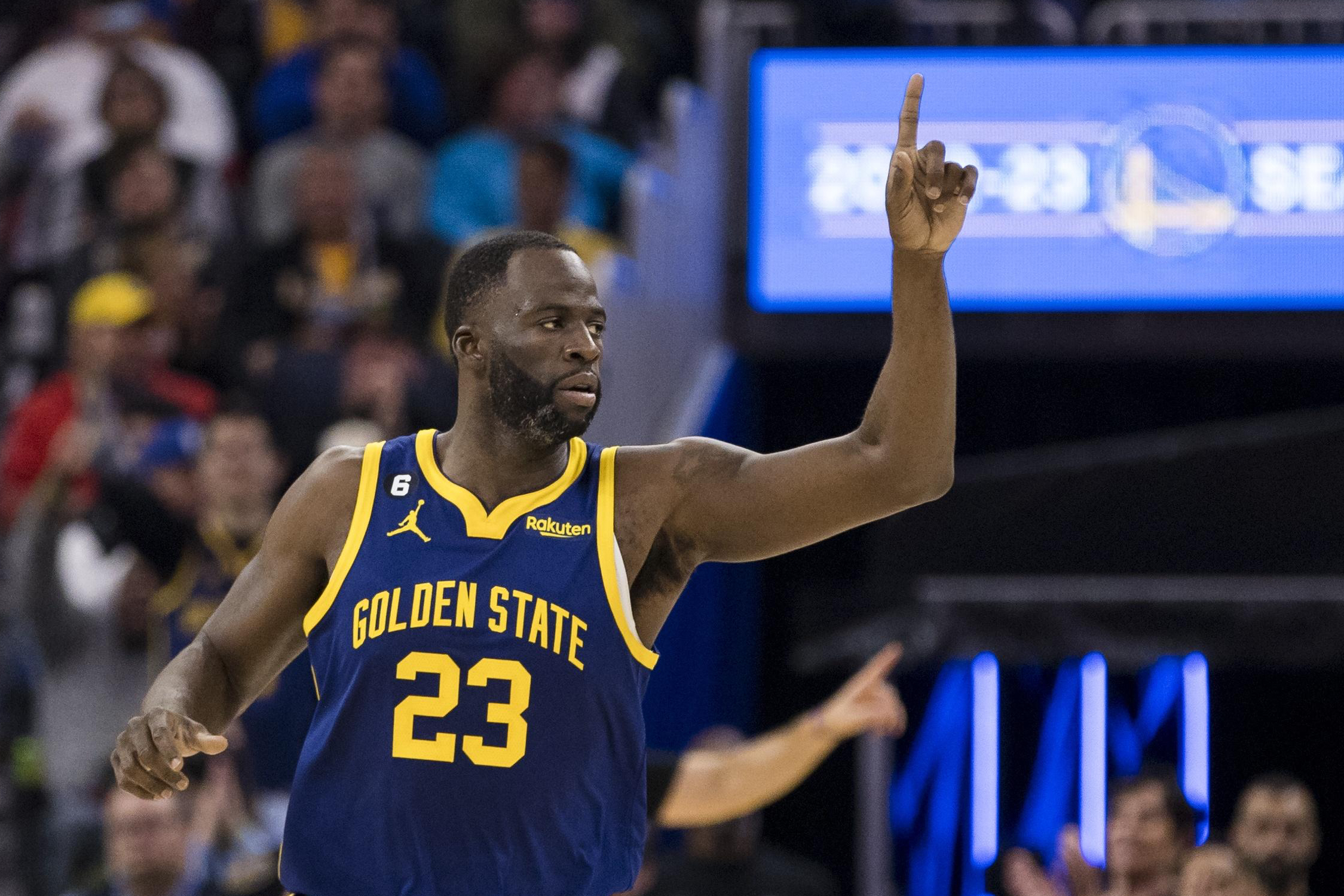 勇士主场擒灰熊,在西部扩大领先的简单介绍 勇士主场擒灰熊,在西部扩大领先的简单介绍