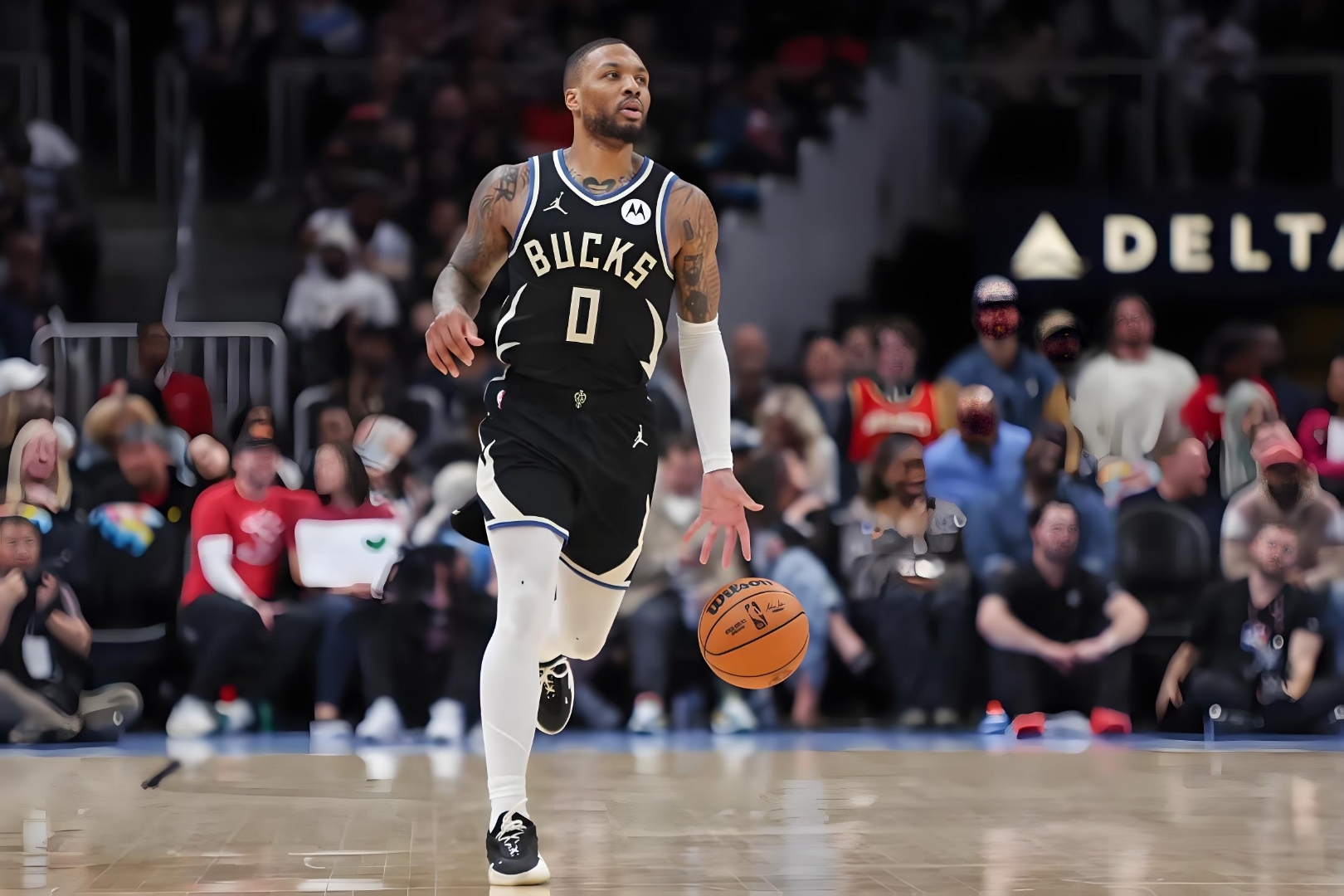 雄鹿战胜魔术,取得东部榜首 雄鹿战胜魔术,取得东部榜首