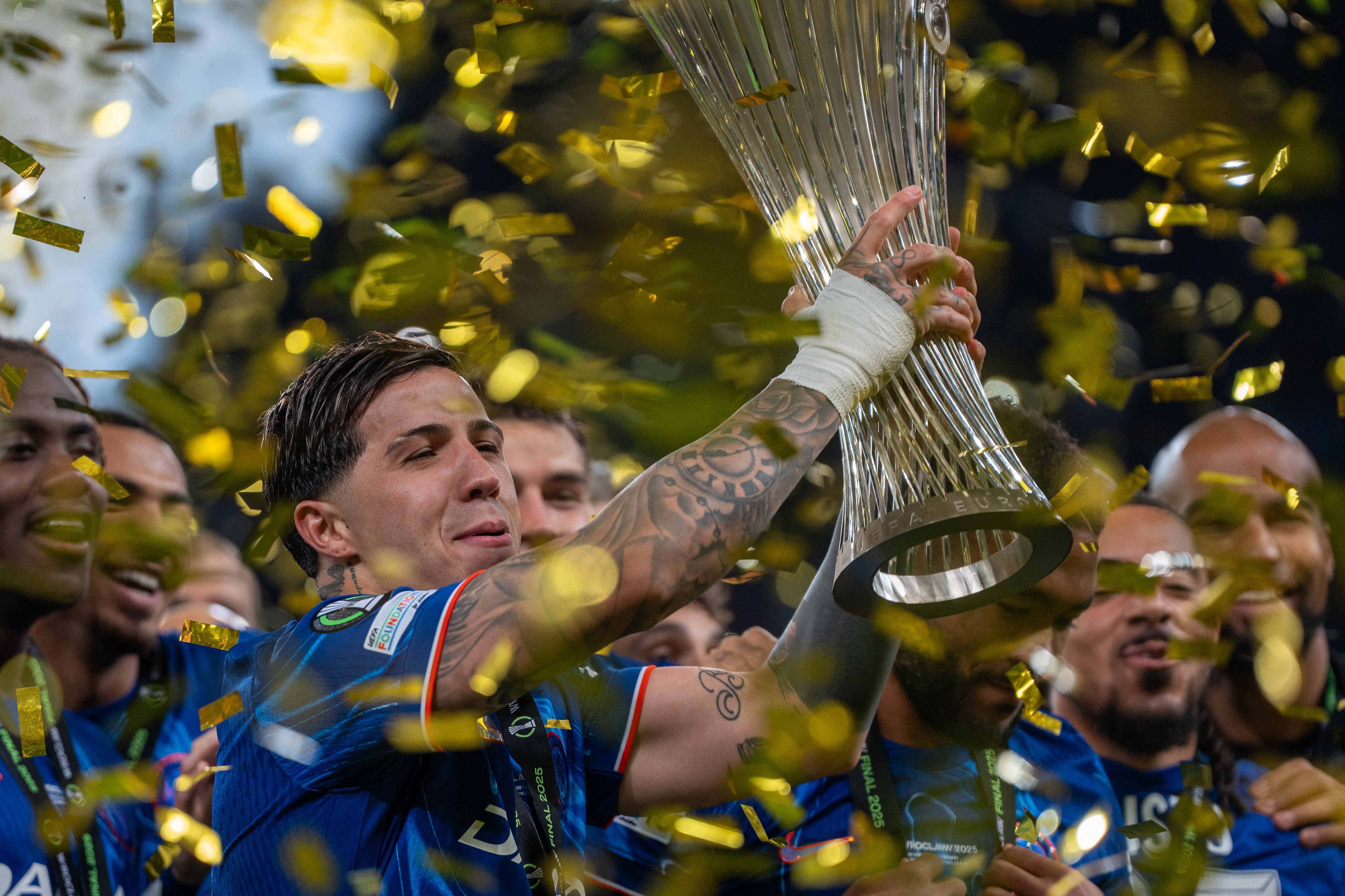 切尔西主场击败热刺,蓝军球员状态正佳的简单介绍 切尔西主场击败热刺,蓝军球员状态正佳的简单介绍