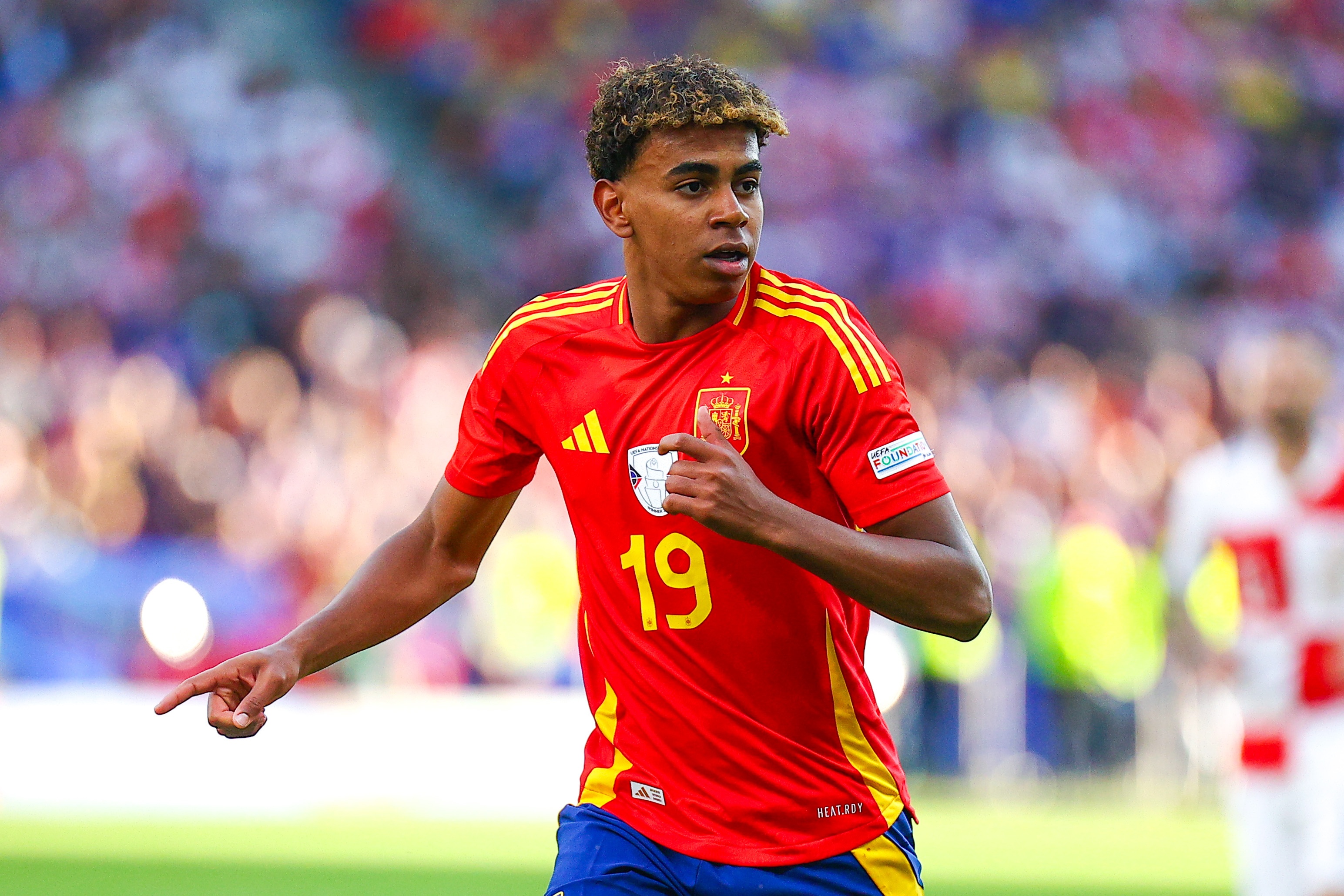 西班牙队实力强劲,轻松晋级欧预赛淘汰赛的简单介绍 西班牙队实力强劲,轻松晋级欧预赛淘汰赛的简单介绍