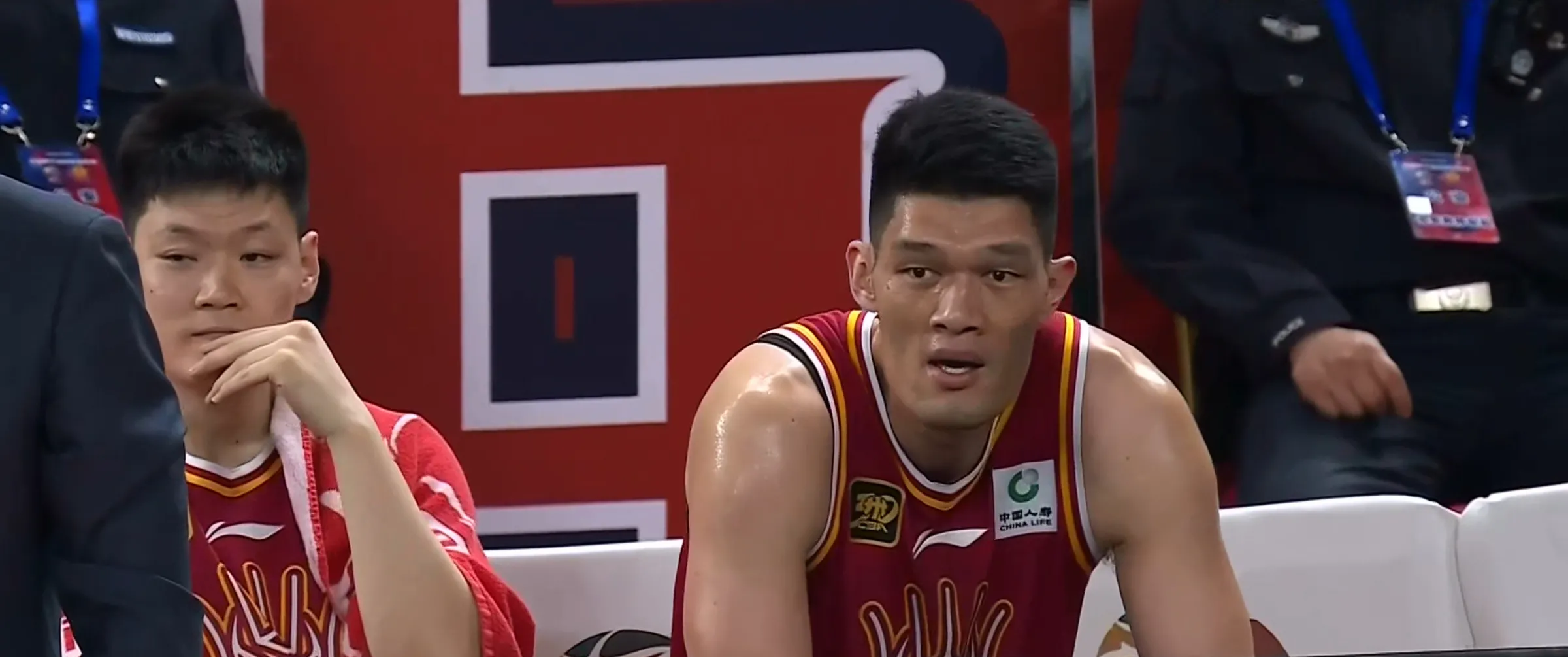 山西队客场遭逆转遗憾收获两连败 山西队客场遭逆转遗憾收获两连败