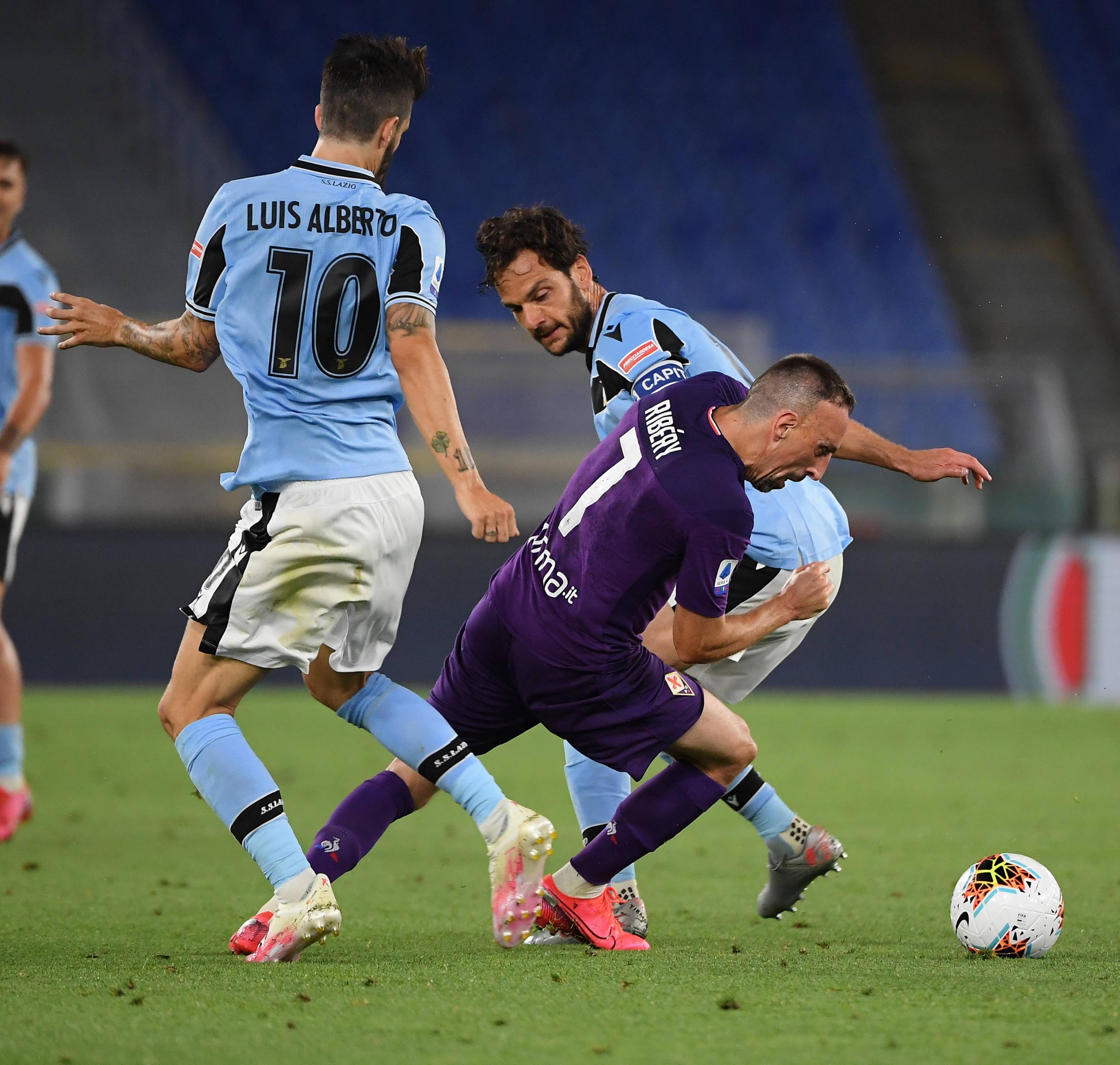 格拉纳达客场-击败莱万特，保持不败的简单介绍