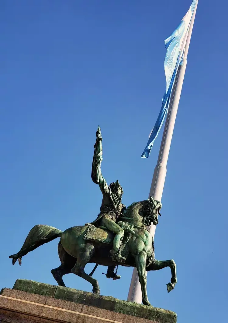 关于阿根廷布宜诺斯艾利斯天使队迎战德国柏林狐狸队，求胜的信息